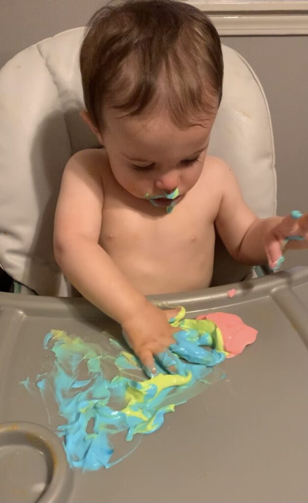 Easy Edible Finger Paint Recipe For Babies and Toddlers