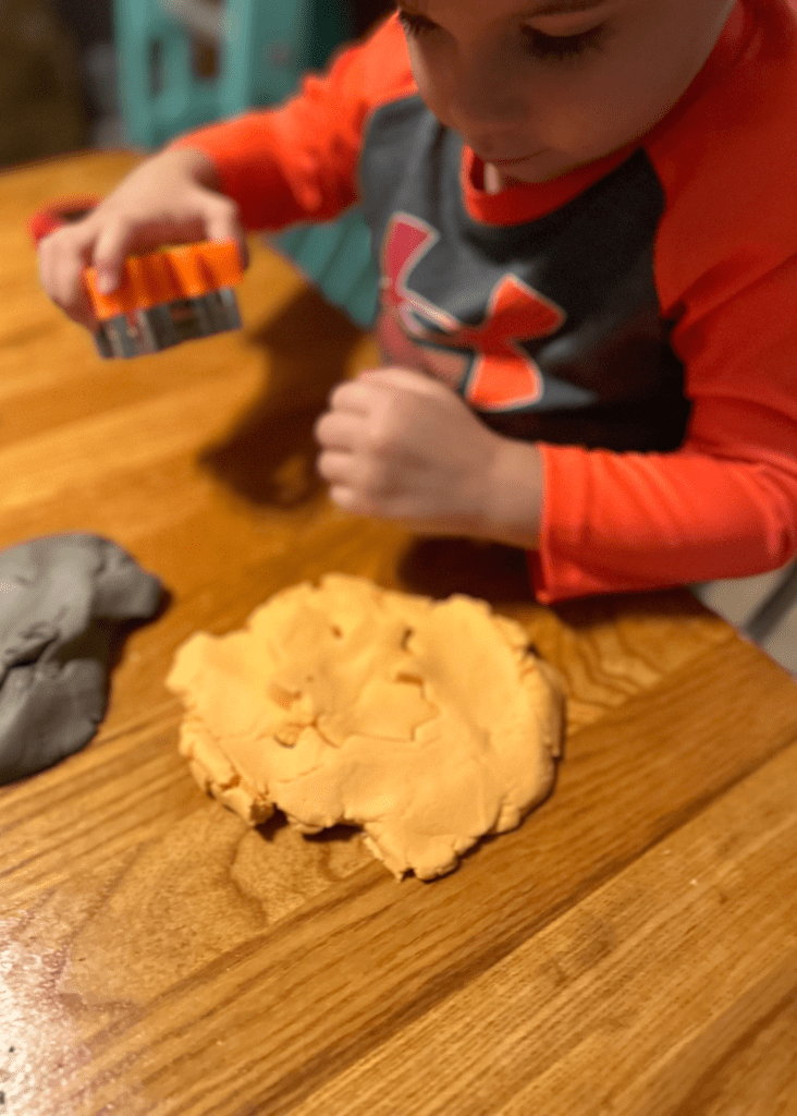 Fall Cloud Dough Recipe Activity for Toddlers & Preschoolers