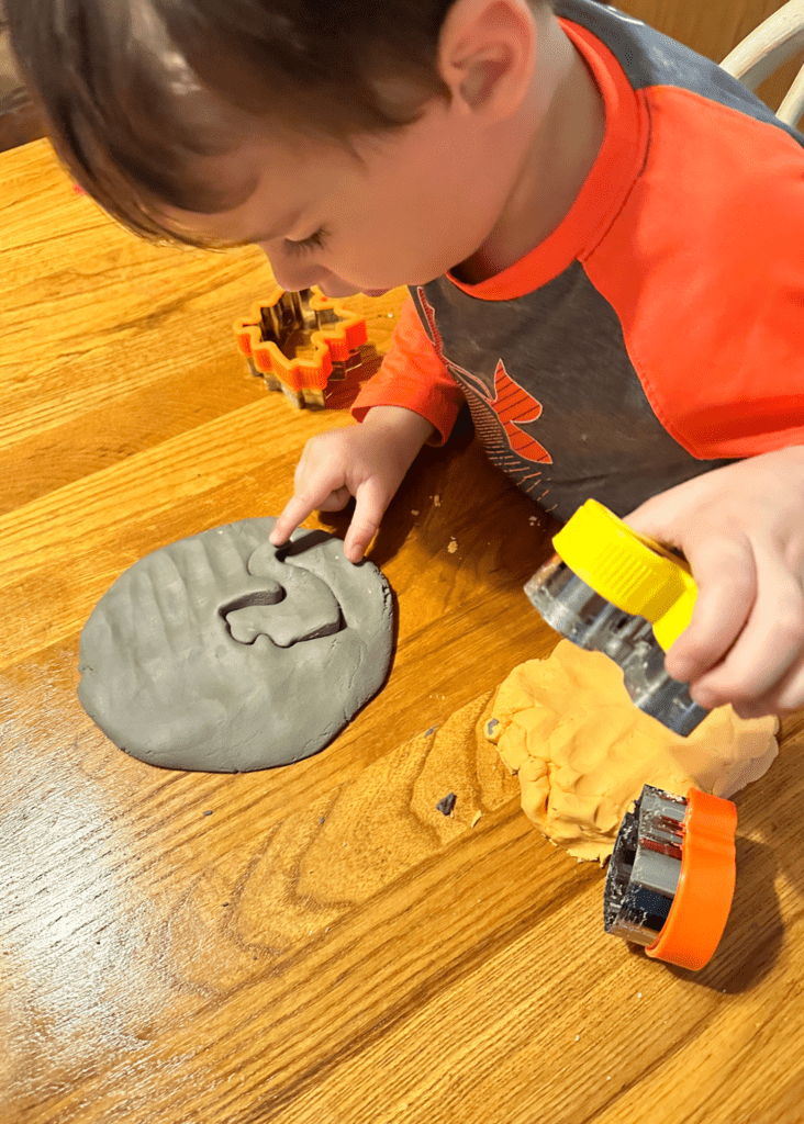 Fall Cloud Dough Recipe Activity for Toddlers & Preschoolers